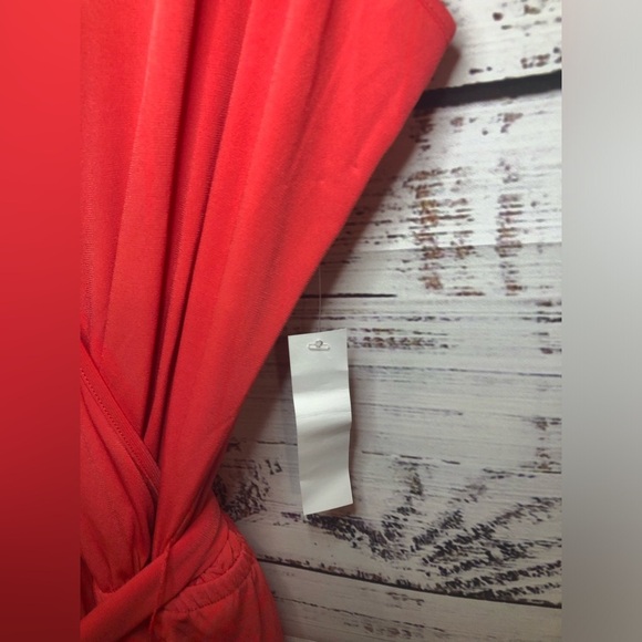 VENUS Vibrant Red V-Neck Top Wrap Tie Jumpsuit size Small NWT - Picture 9 of 14